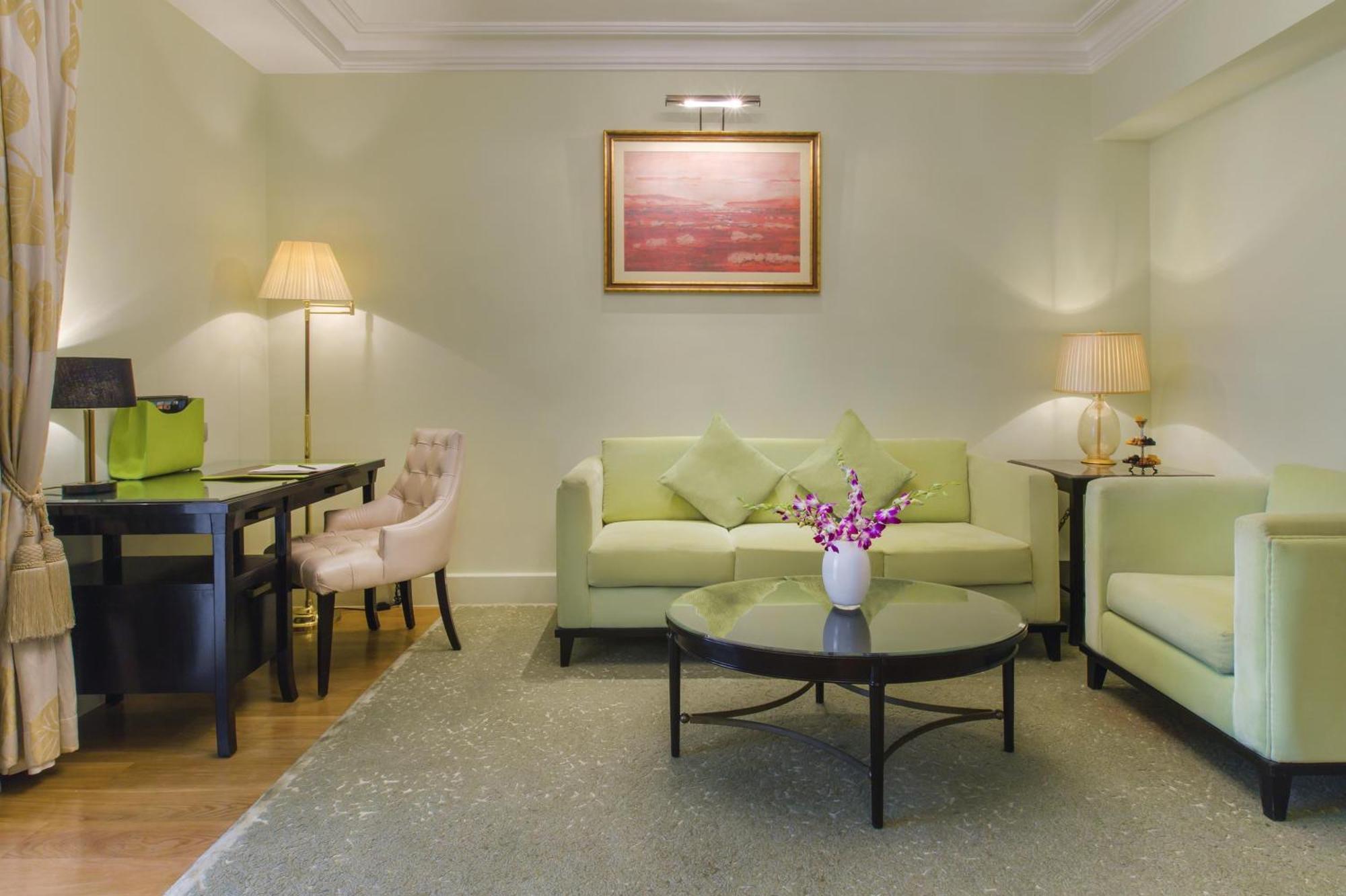 Kempinski Nile Hotel, Hotel Cairo